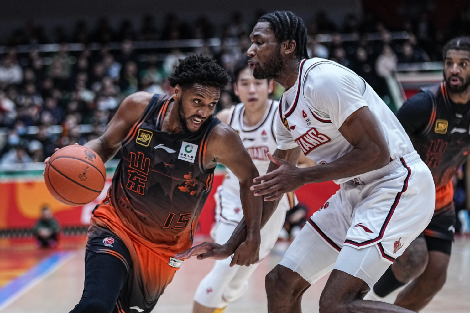 开云-关于转折点！山东男篮造点机会，法甲赛前攻防权衡，气氛紧张，控场能力受关注的信息